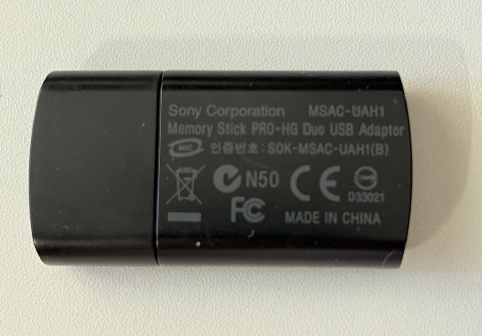Genuine SONY MSAC-UAH1 Memory Stick PRO-HG Duo USB Adaptor Card Reader - EUC