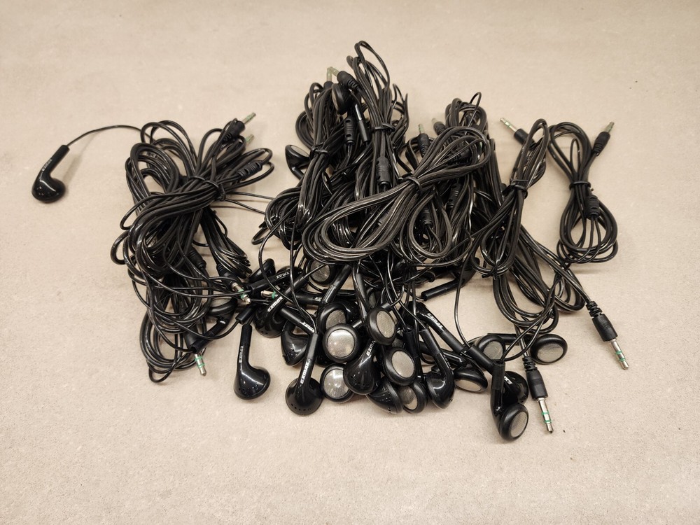 EXMAX EX938 Wireless Microphone System 1 Trasmiter 20 Receivers 20 Earbud + Case