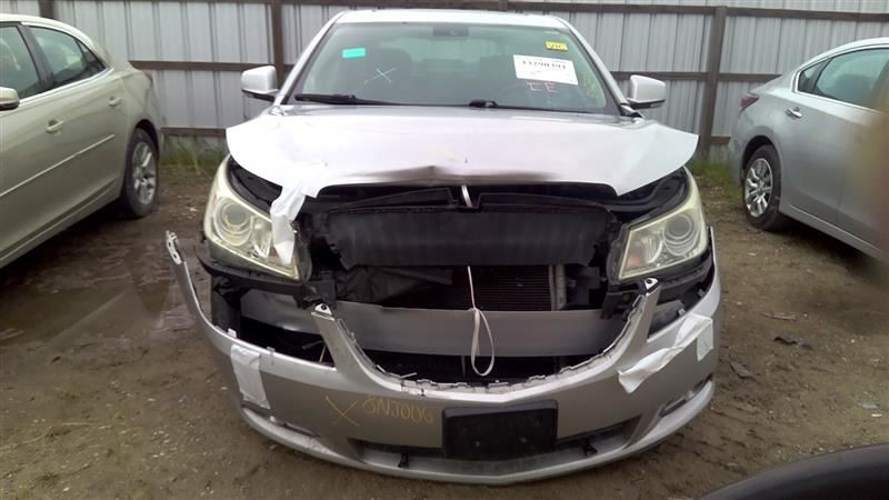 LACROSSE 2010 High Mounted Stop Light 1036526111
