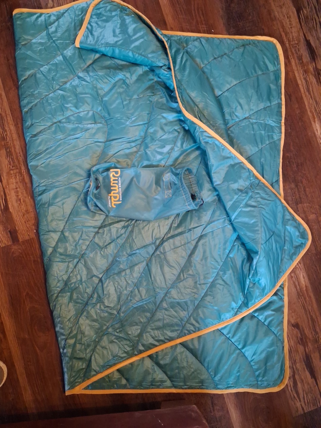 Rumpl Puffer Outdoor Blanket
