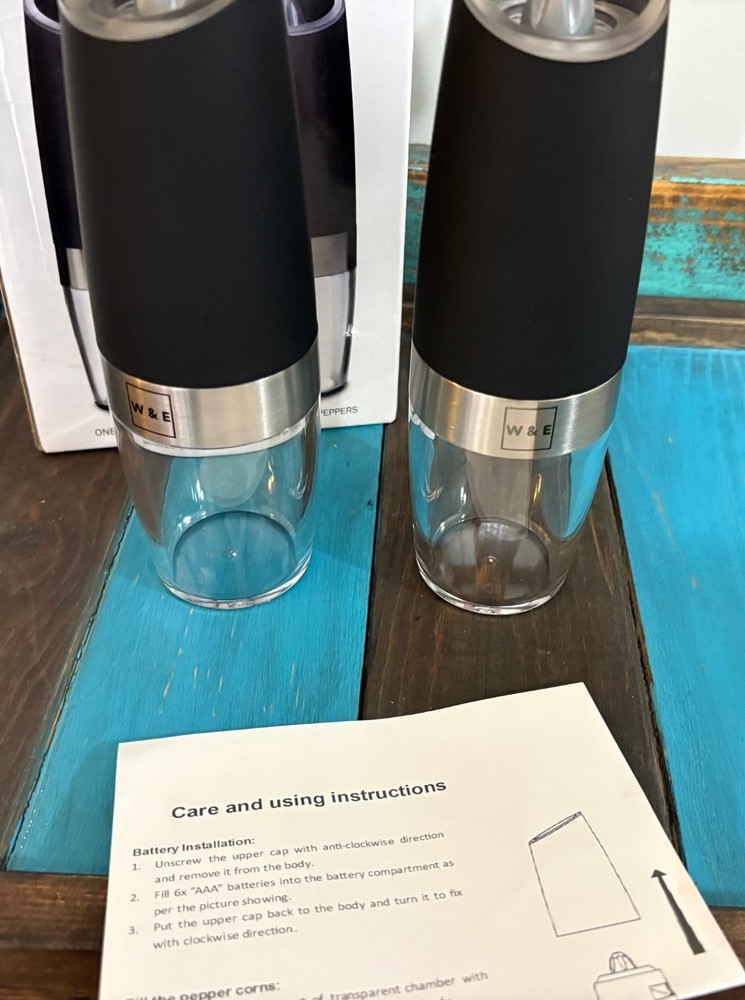 NEW Willow Everett Salt Pepper Grinder Set Stainless Steel Gravity-activated