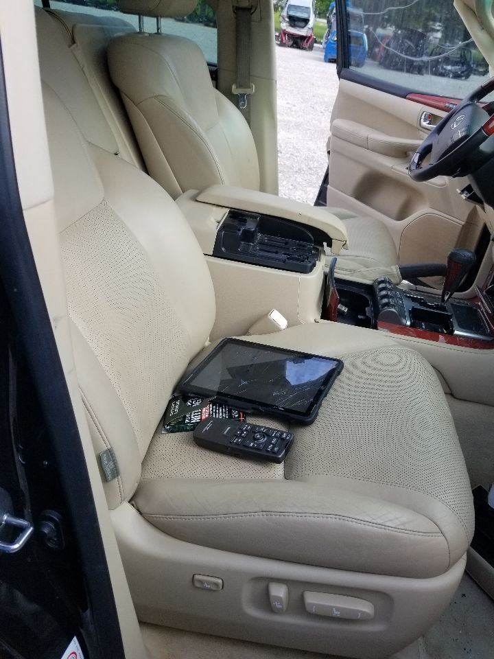 08 2008 LEXUS LX570 FRONT GRILLE MOUNTED CAMERA PROJECTOR 8679060071