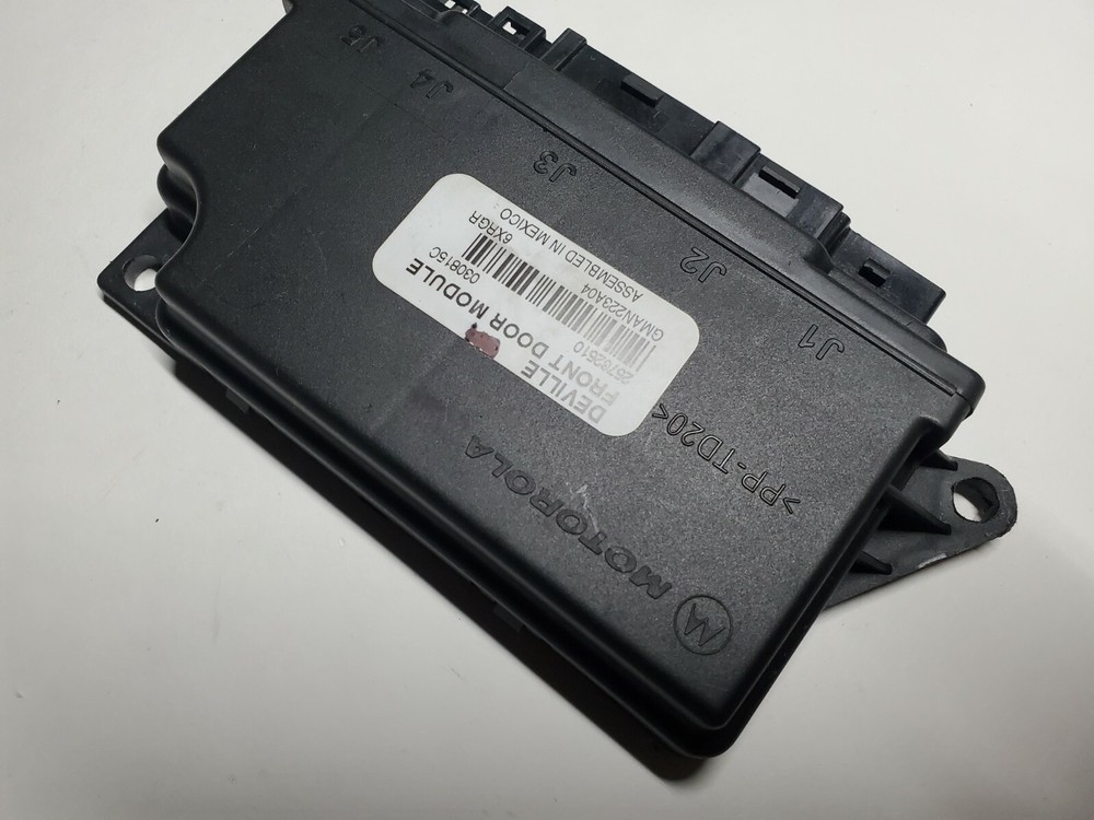 2004-2005 Cadillac Deville Front Door Control Module 25762510 OEM