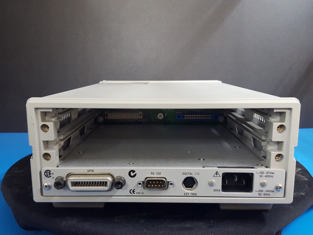 Agilent 3499B: Switch / Control System Main Frame (1091)