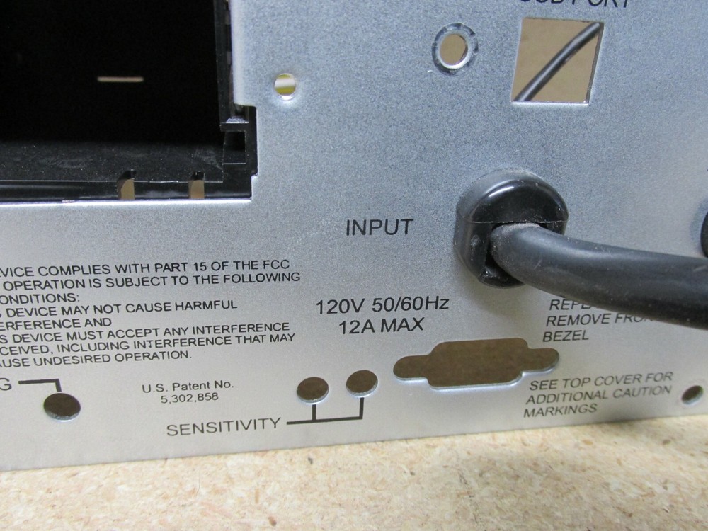 APC SUA1500RM2U REPLACEMENT Back Panel w 6 Outlets & Card Slot