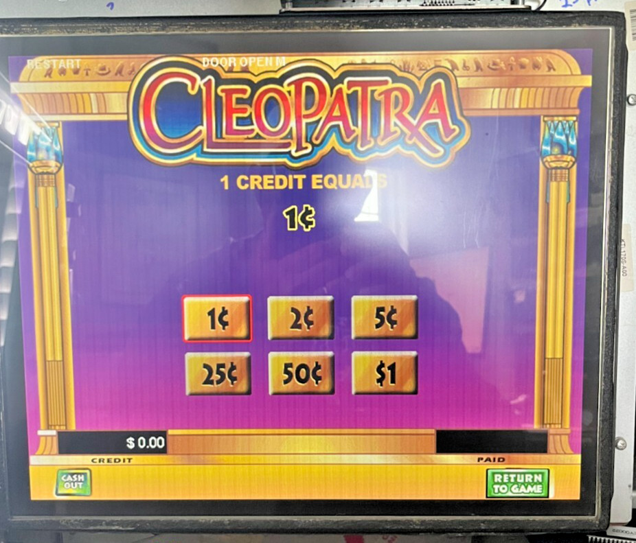 IGT IGame Cleopatra Software 5 Reels 9 Paylines