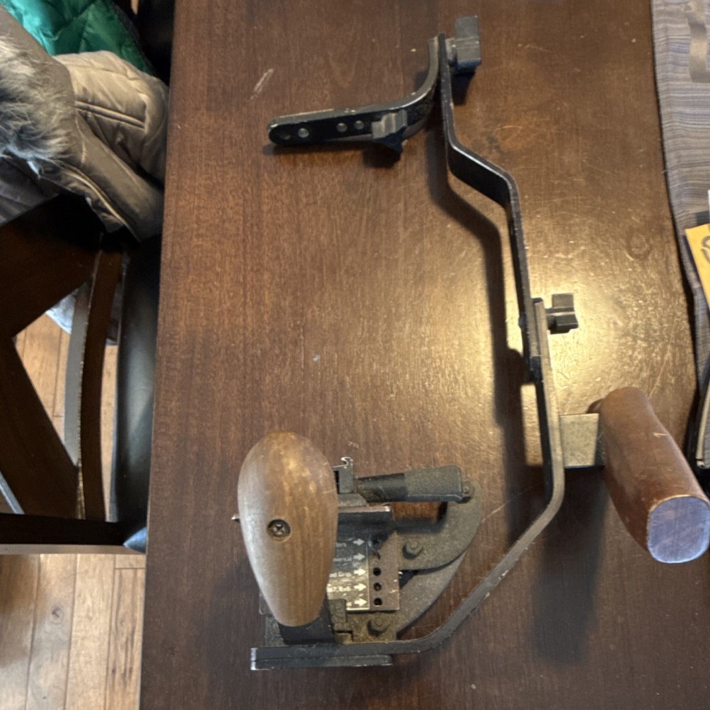 Stroboframe System Camera Flash Bracket w/ Padded Grip, Universal Fit