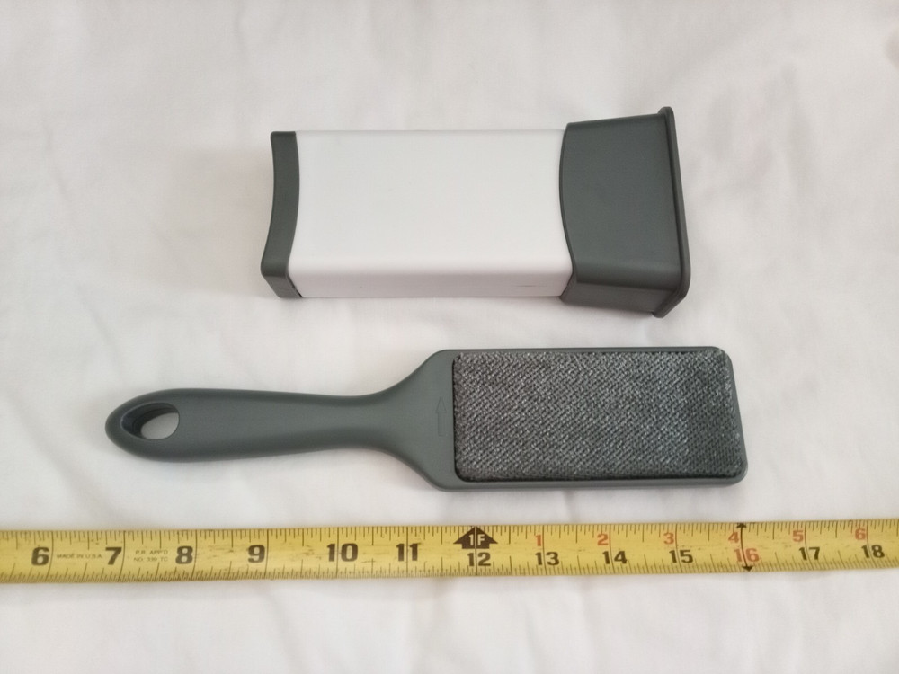 lint, Pet, Garment, Brush in case.