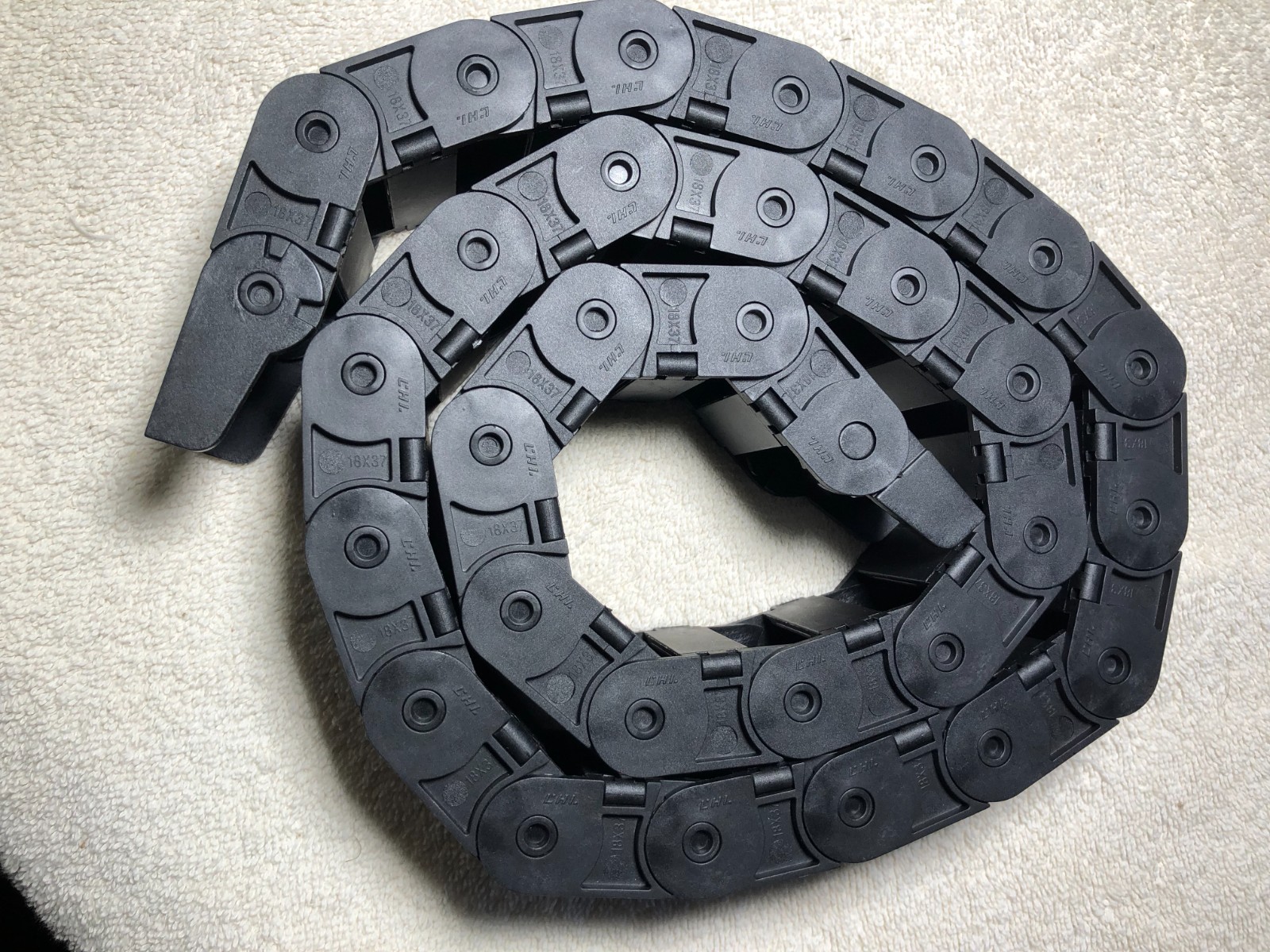 18x37mm x 1m Cable Drag Chain Wire Carrier