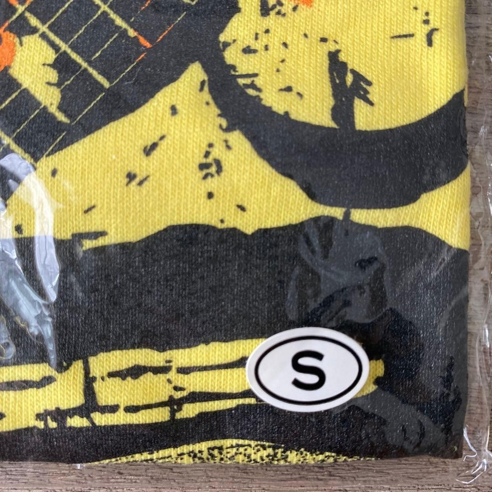 hide Tshirt lemonade yellow