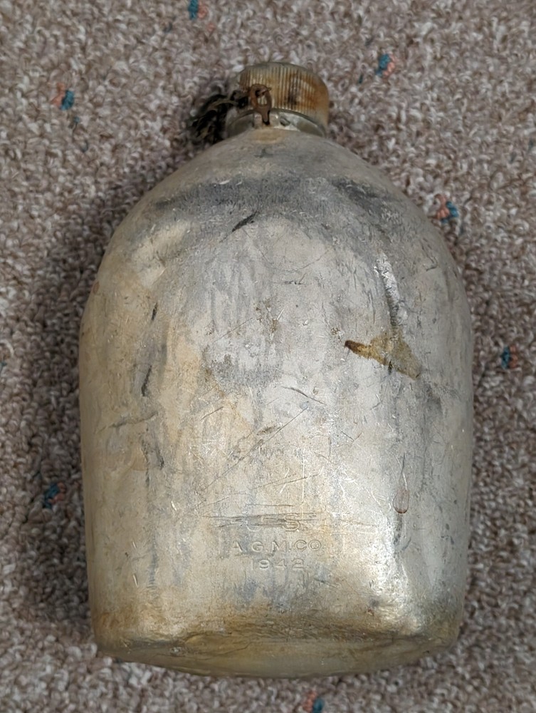WWII US Army m1910 Canteen and Cover - 1942 Dated Early War
