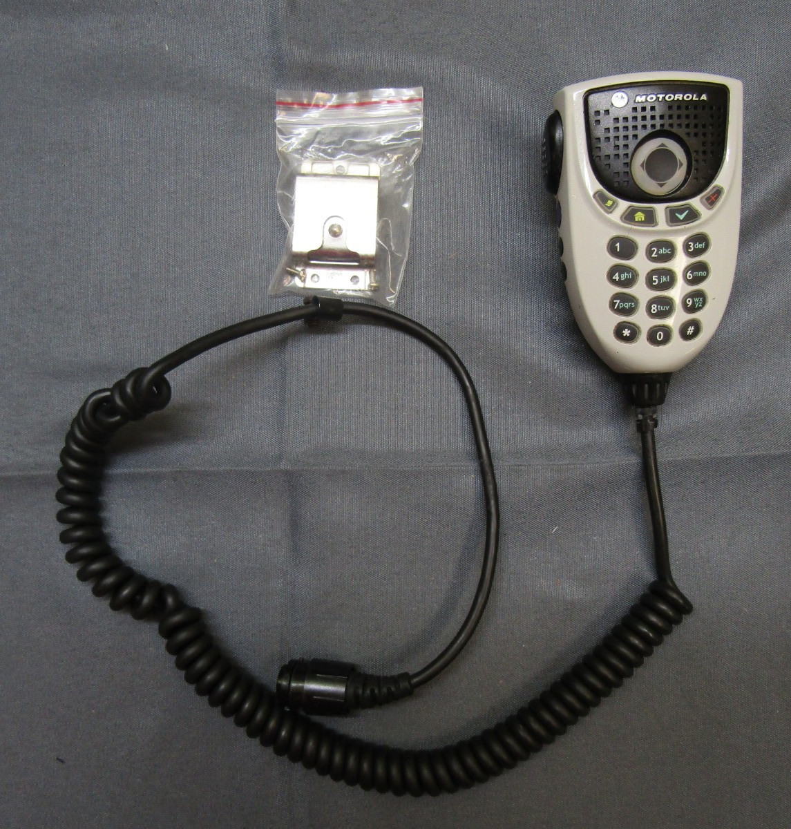 Motorola XTL2500 110 Watt 136-174 VHF MHz Remote Head Two Way Radio M21KTM9PW1AN