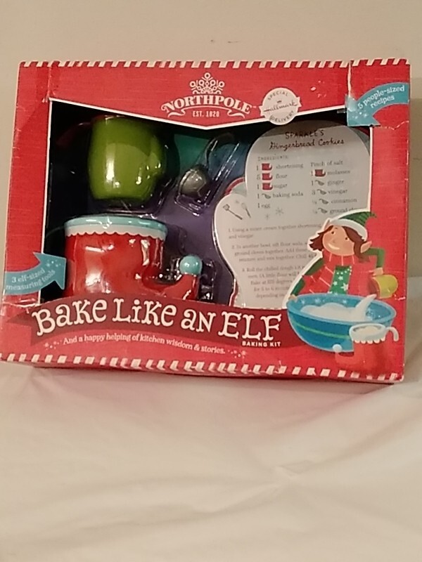 2014 Hallmark Northpole  Baking Kit new in damaged box Sealed