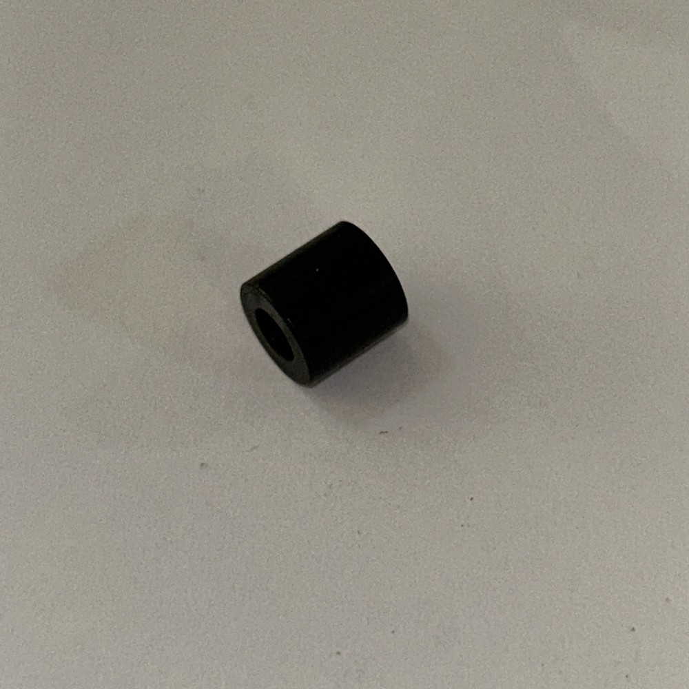 557121 Bushing