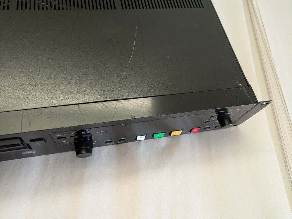 Marantz CDR633 Professional Rackmount Slot Loading CD Player Recorder Needs Cord