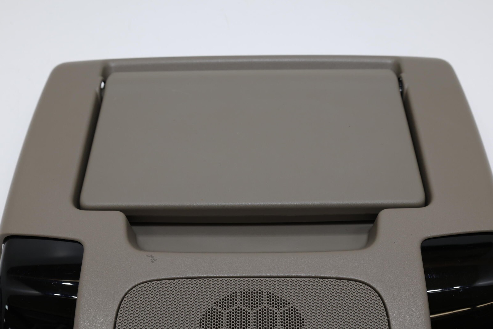 2019 - 2022 HONDA PILOT REAR OVERHEAD MONITOR SCREEN OEM 39460TG7A220M1 BEIGE_BE