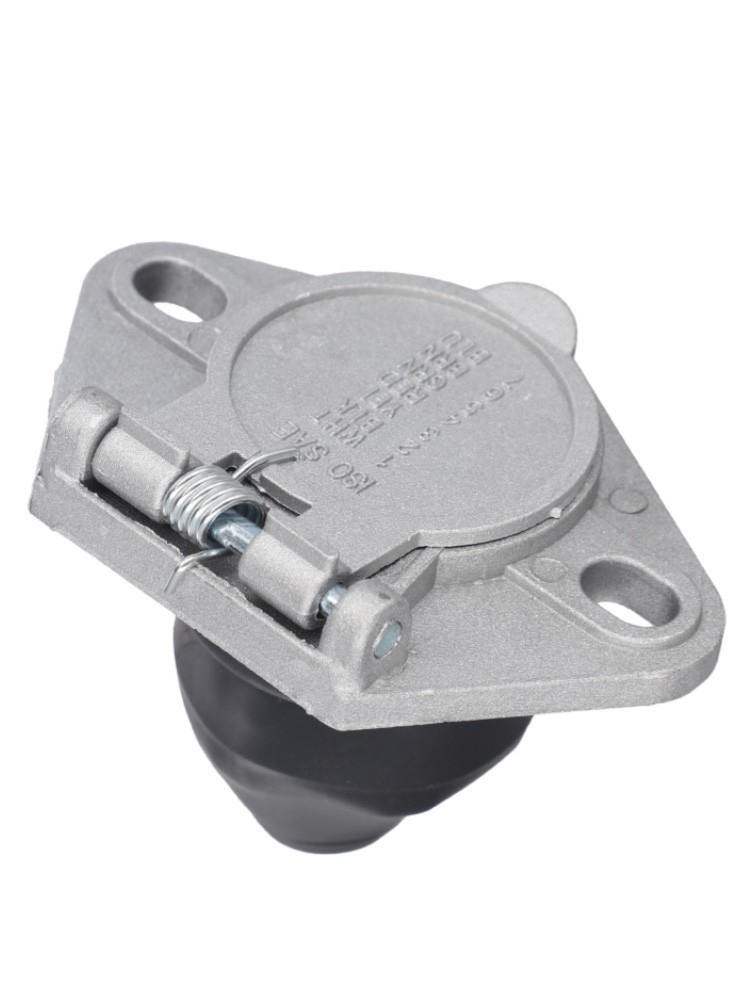 Clear and Consistent Lighting Signals Round Split Pin Socket for Trucks