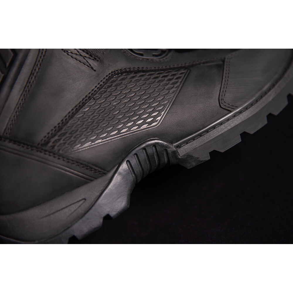 Icon Stormhawk Boots - Black | US 8