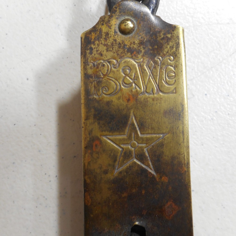 B&W Co - Antique Brass Hanging 25# Scale