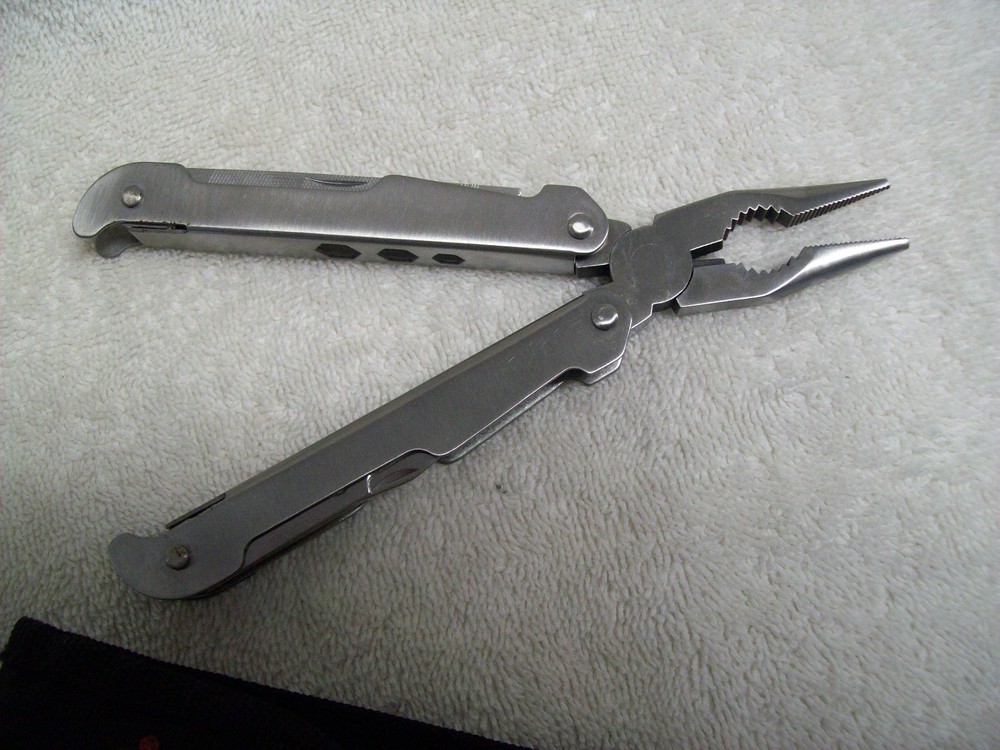 Dewar's Scotch Promotion Multi Tool