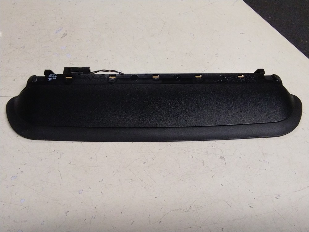 BMW E60 5 SERIES HIGH LEVEL/THIRD BRAKE LIGHT 229951.