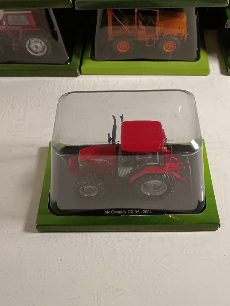 Hachette TRACTORS Model Farming Vehicles boxed