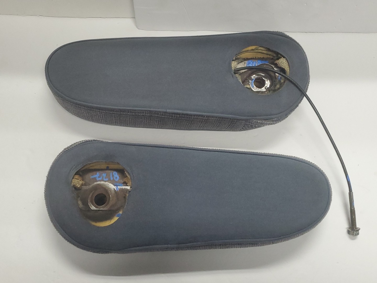 87-91 Ford F150 250 Bronco Bucket Seat Captain Chair Arm Rest Set Blue Cloth OEM