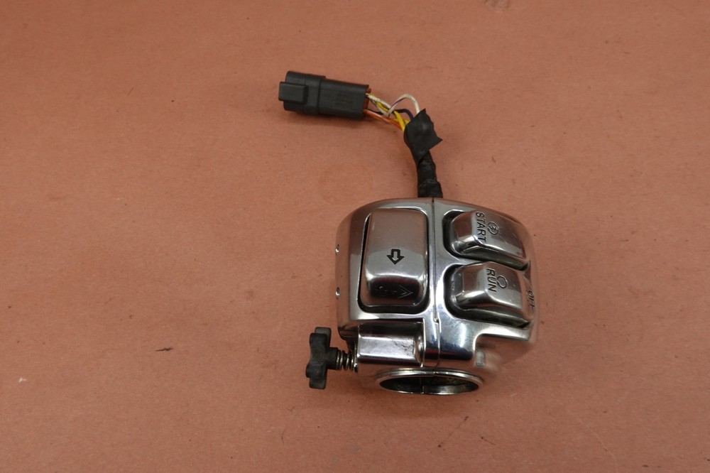 2000-2006 Harley Davidson FLSTFI Fat Boy RIGHT CONTROL START STOP SWITCH