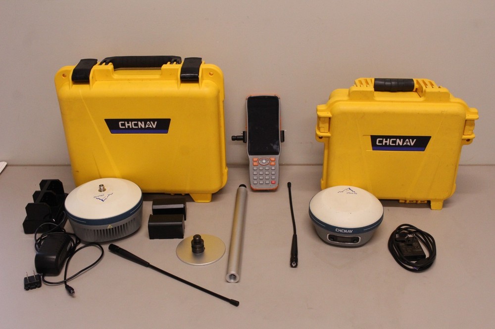 CHC i83 Rover, iBase Receiver, & Handheld Data Collector  Bundle *Used*