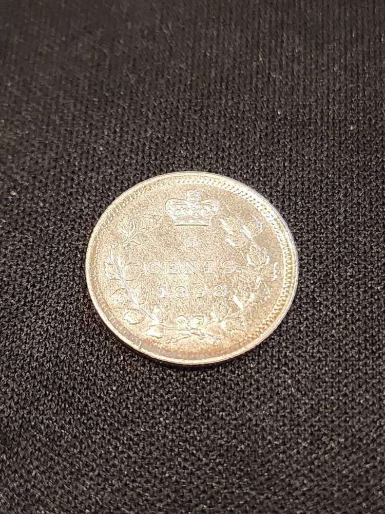 1898 Canada 5 Cents Silver Coin