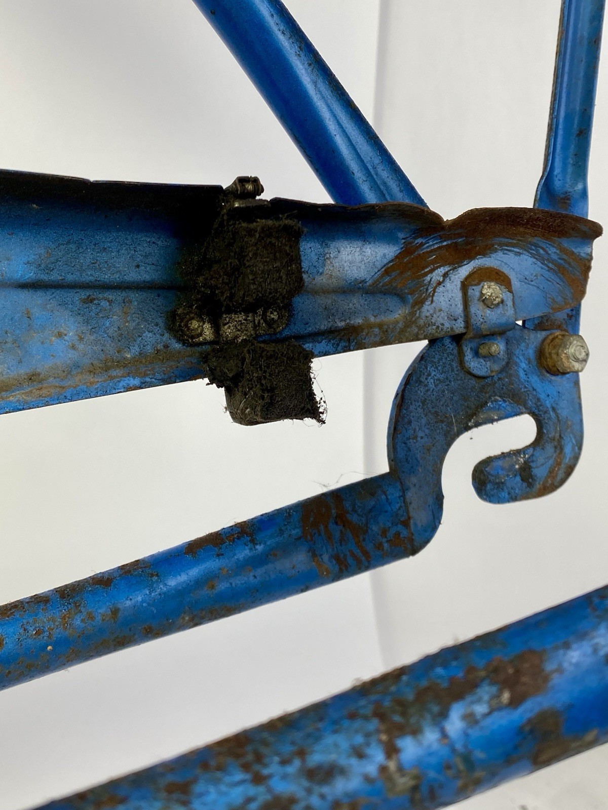 1956 Columbia 3 Star Rambler 5 Thunderbolt 26” Balloon Bicycle Springer USA Made