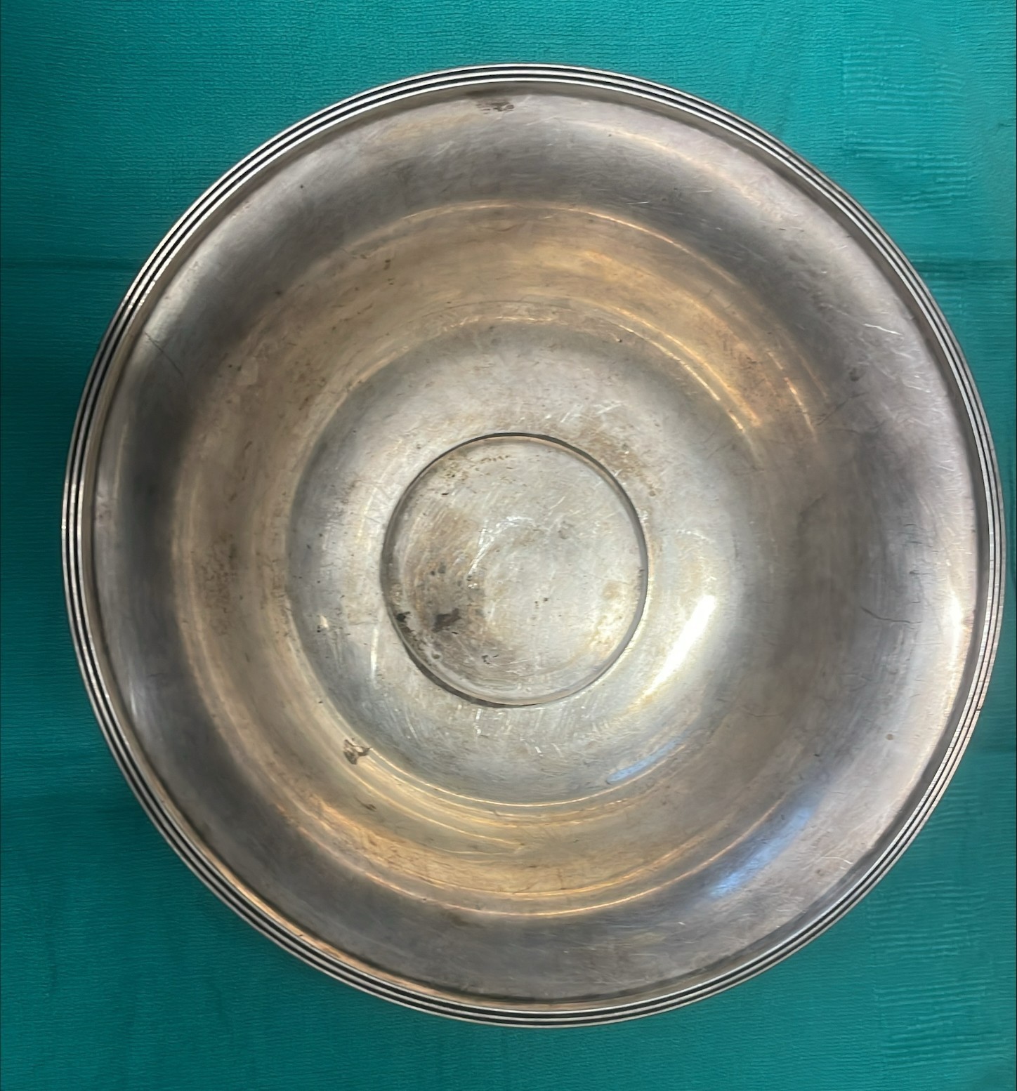 10.5 X 4 in electro-plated Silver Bowl Quinn & McHugh Company (Q.M. Co.) 0893