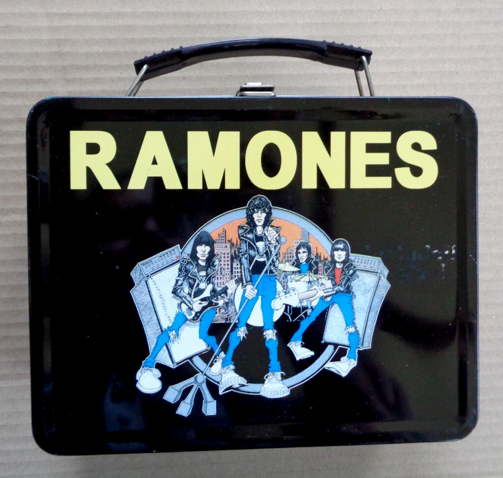 NECA Ramones Lunchbox 2002 with Thermus