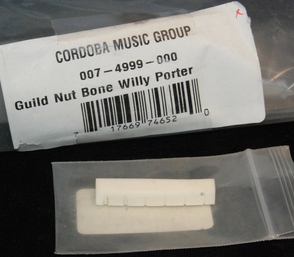 Guild, Bone Nut, Slotted Blank, Willy Porter 007-4999-000