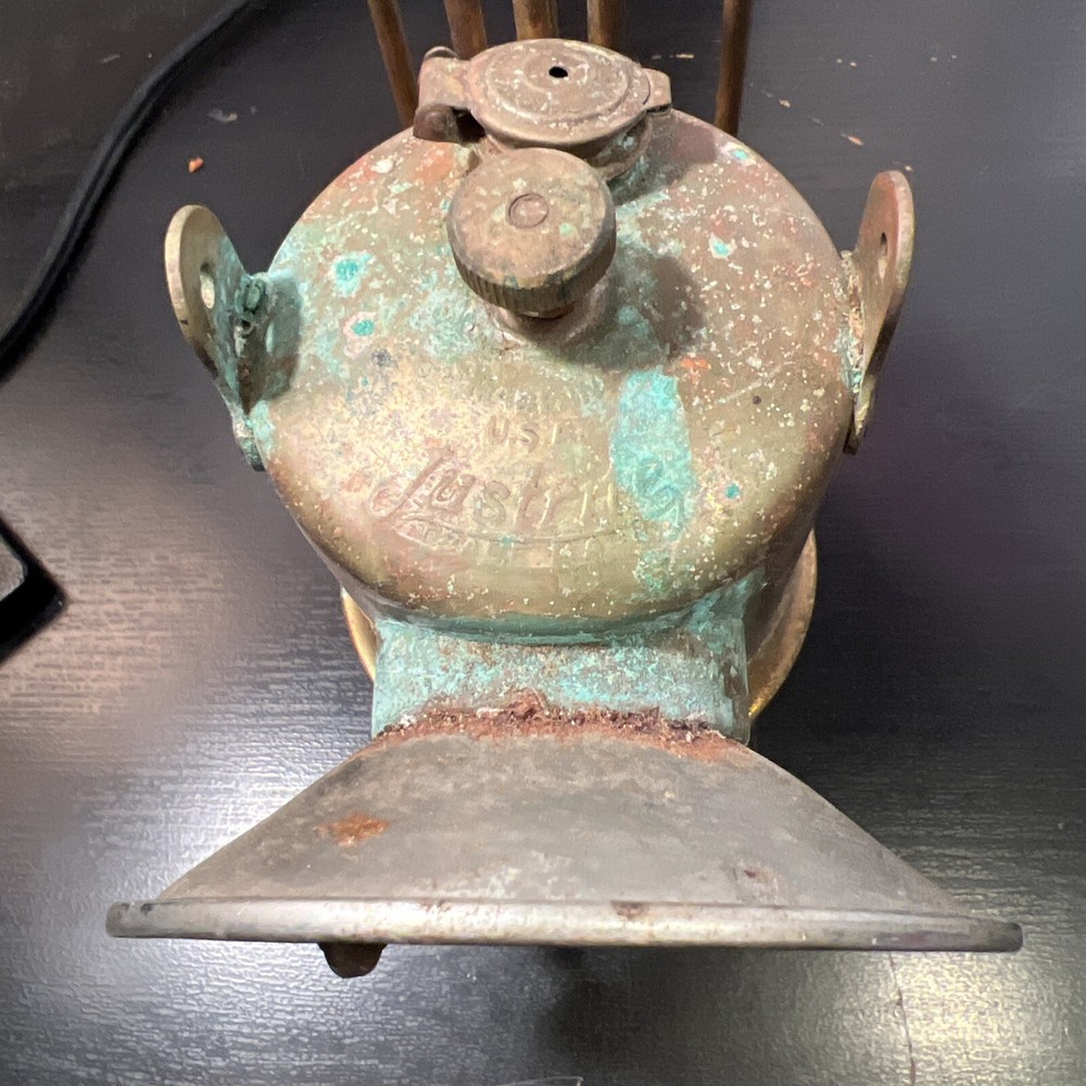 VINTAGE MINER JUSTRITE CARBIDE BRASS LAMP MINING LANTERN 4" REFLECTOR Untested
