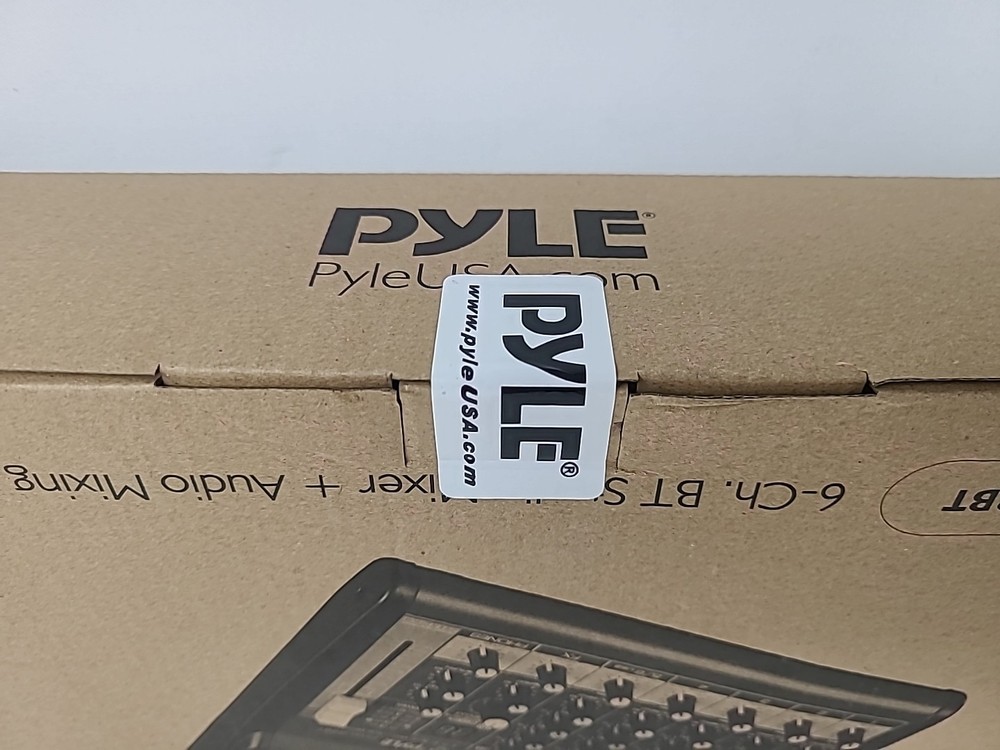 Pyle Professional Audio Mixer Sound Board Console - Desk System Interface NEW