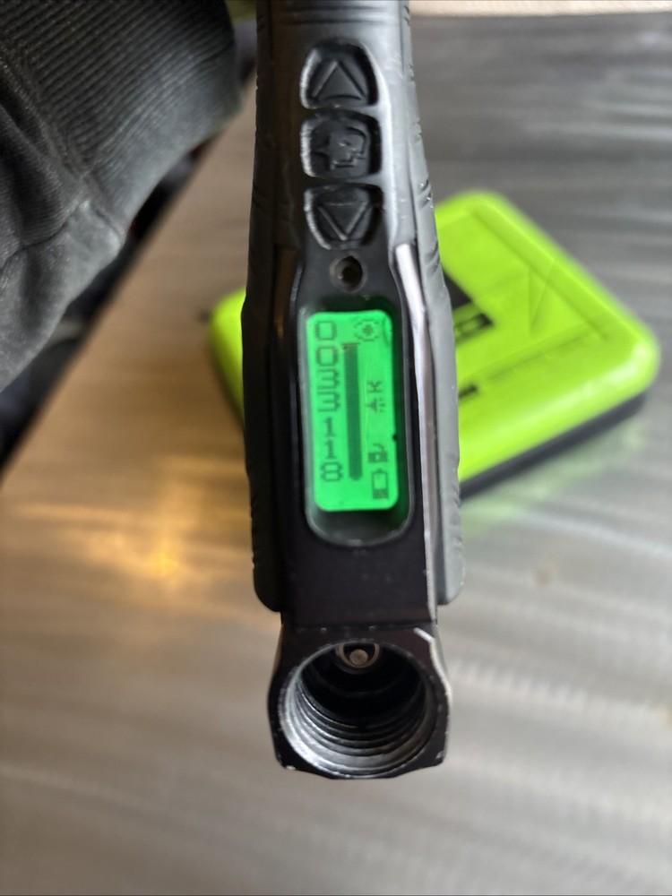 Used Planet Eclipse Geo 3.5 Paintball Gun - Black