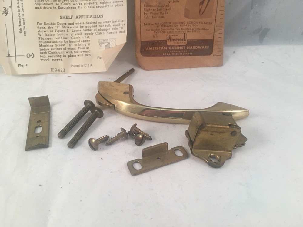 Amerock Cabinet Catch Handle EO 9423-3 Polished Brass