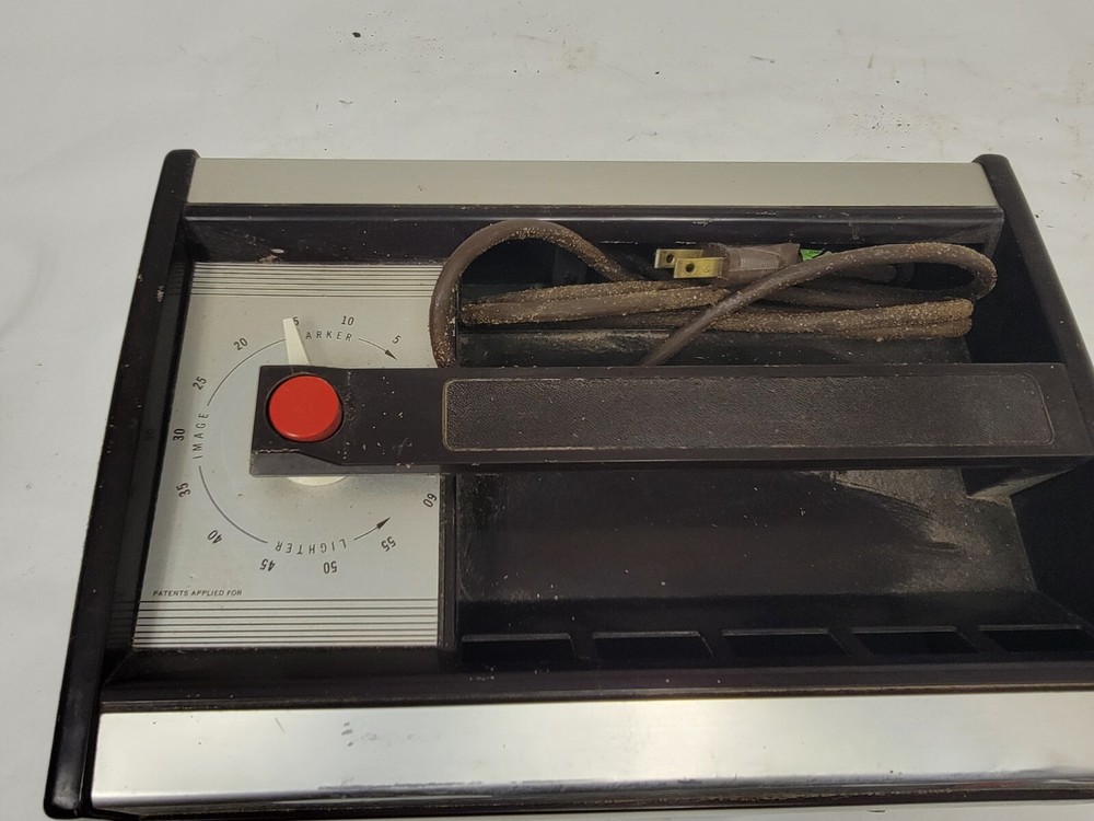 3M Deluxe Adjustable Transparency Maker