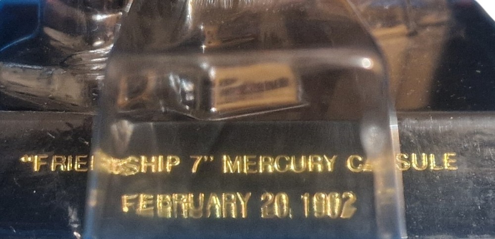 Space : Friendship 7, Eagle Lunar module, Columbia command module diecast set