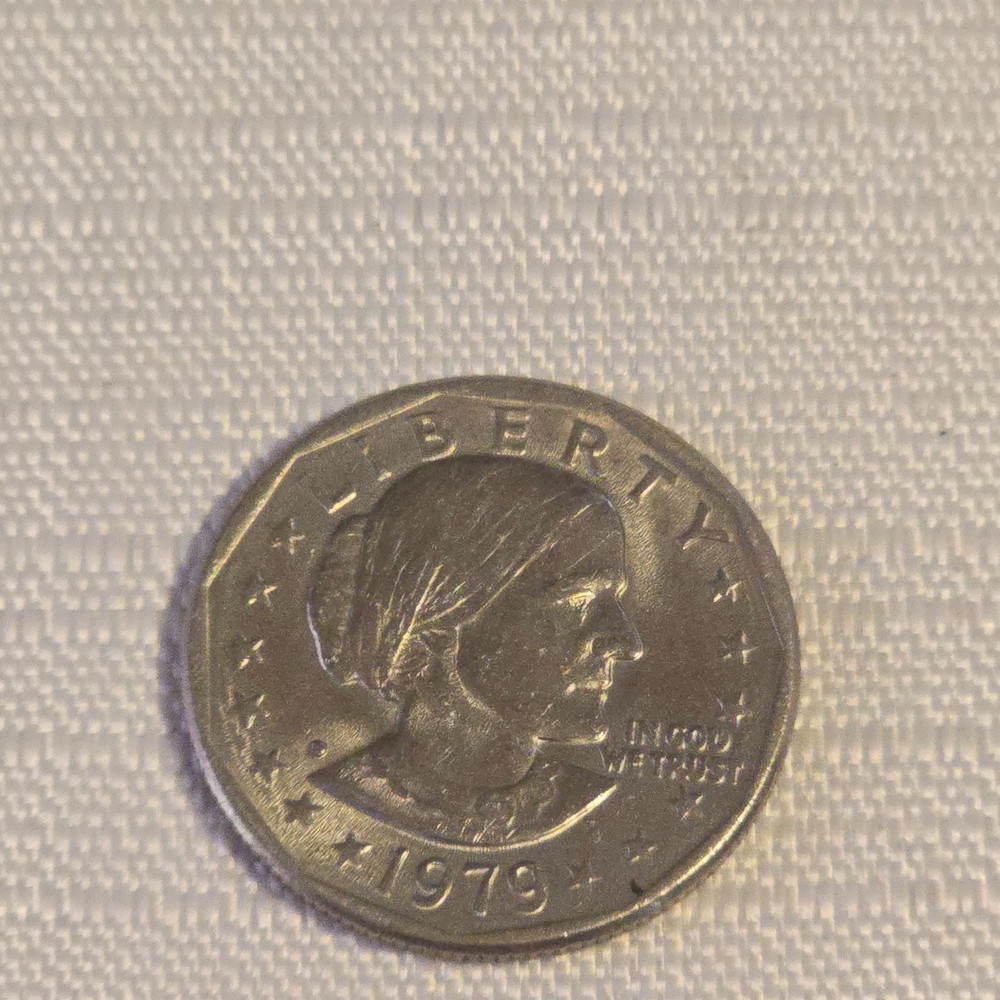 1979 D Susan B Anthony Dollar RARE Error Filled D Dot FG Error & E Pluribus Dot
