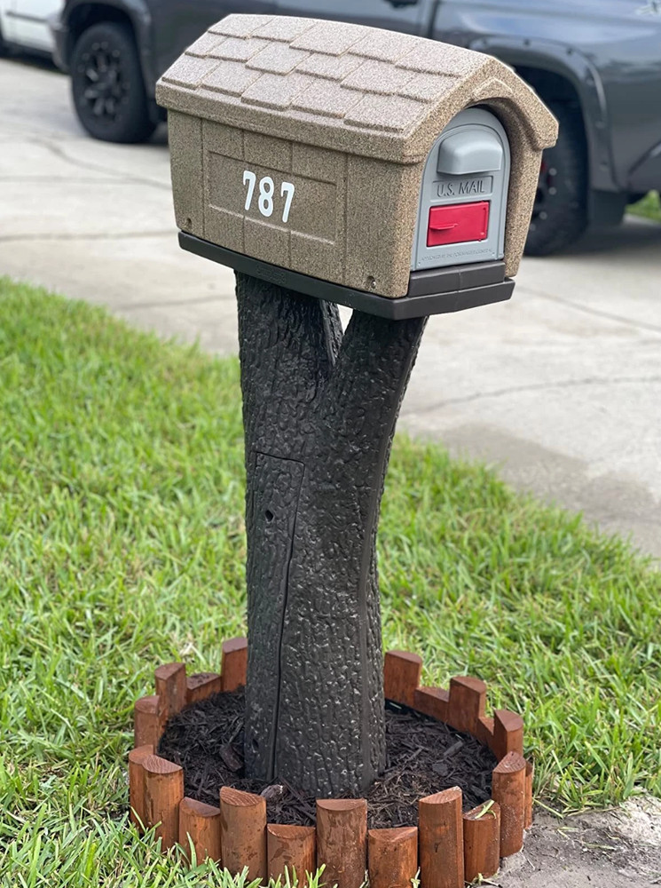 Unique Plastic Cabin Mailbox Post Faux Tree Branch/ Stump Base Front/ Back Door