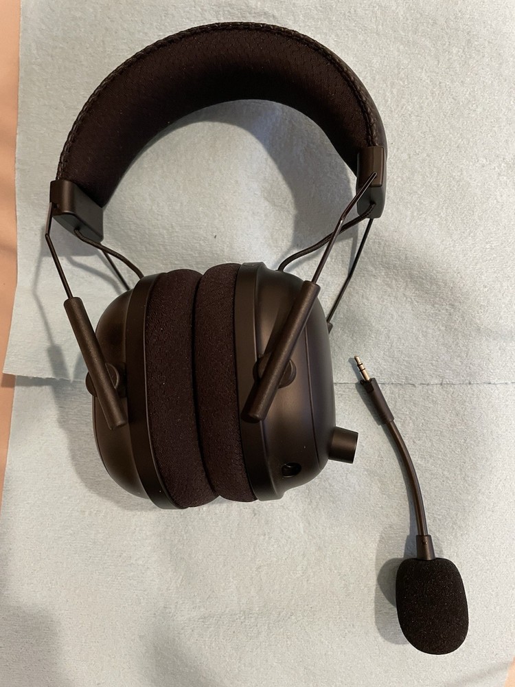 Razer Bundle (Mouse/Keyboard/Speakers/Dock)