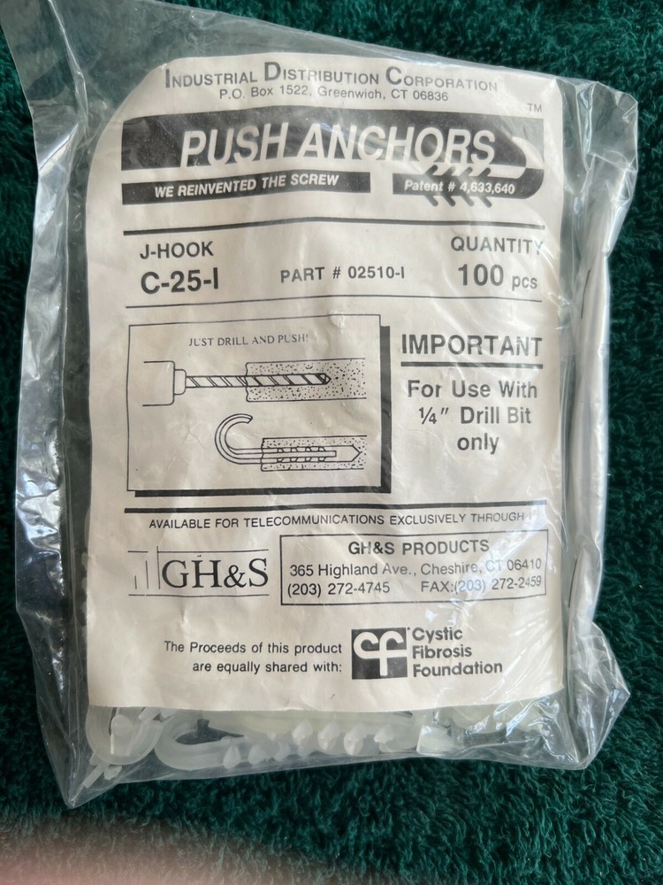 200 ~ IDC Push Anchors Cable Tie Masonry Push Wall Mount Plug ~ NIP