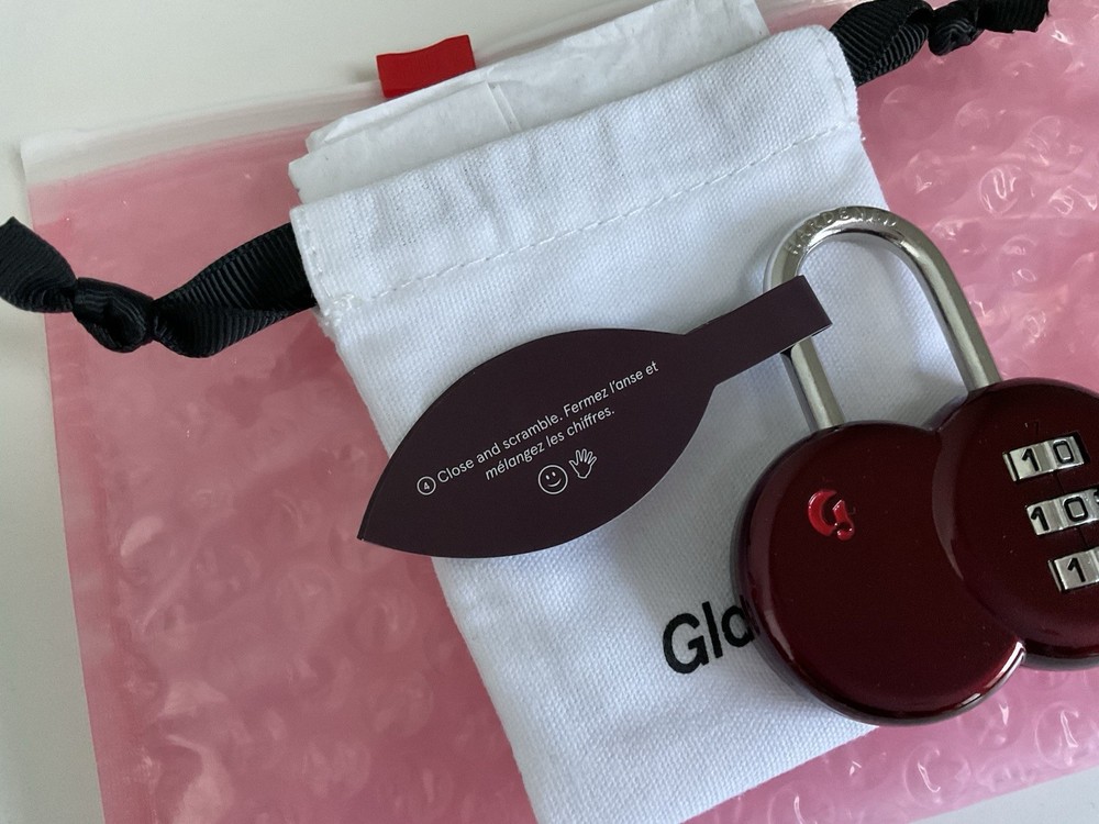Glossier Cherry Lock