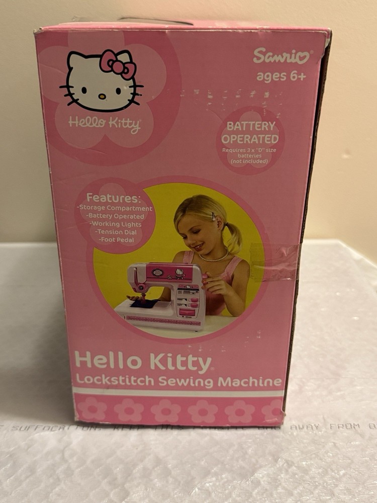 Hello Kitty Lockstitch Sewing Machine