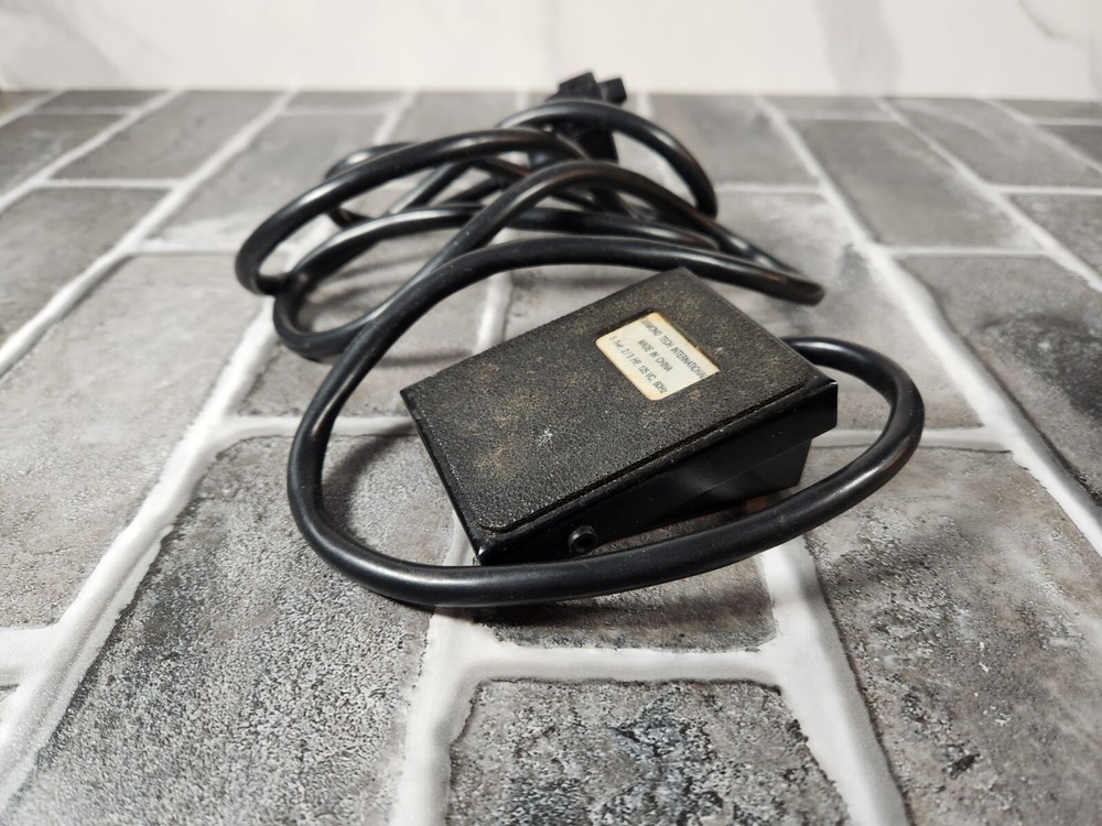 Diamond Tech Easy-On Foot Pedal Switch