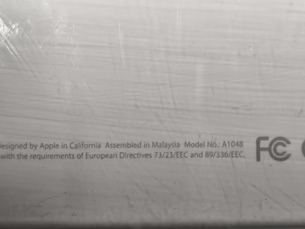 Apple A1048 Wired Keyboard - Not Tested, USB