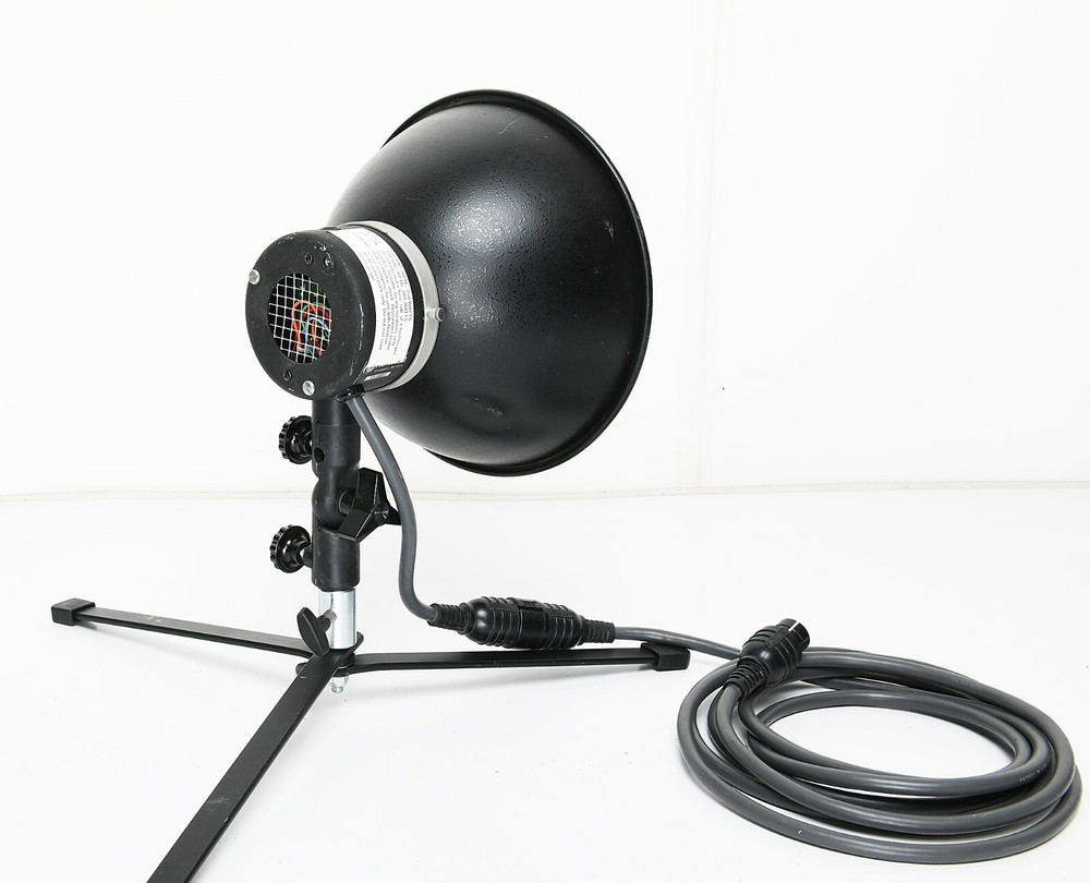 Norman head Strobe Nice!!!