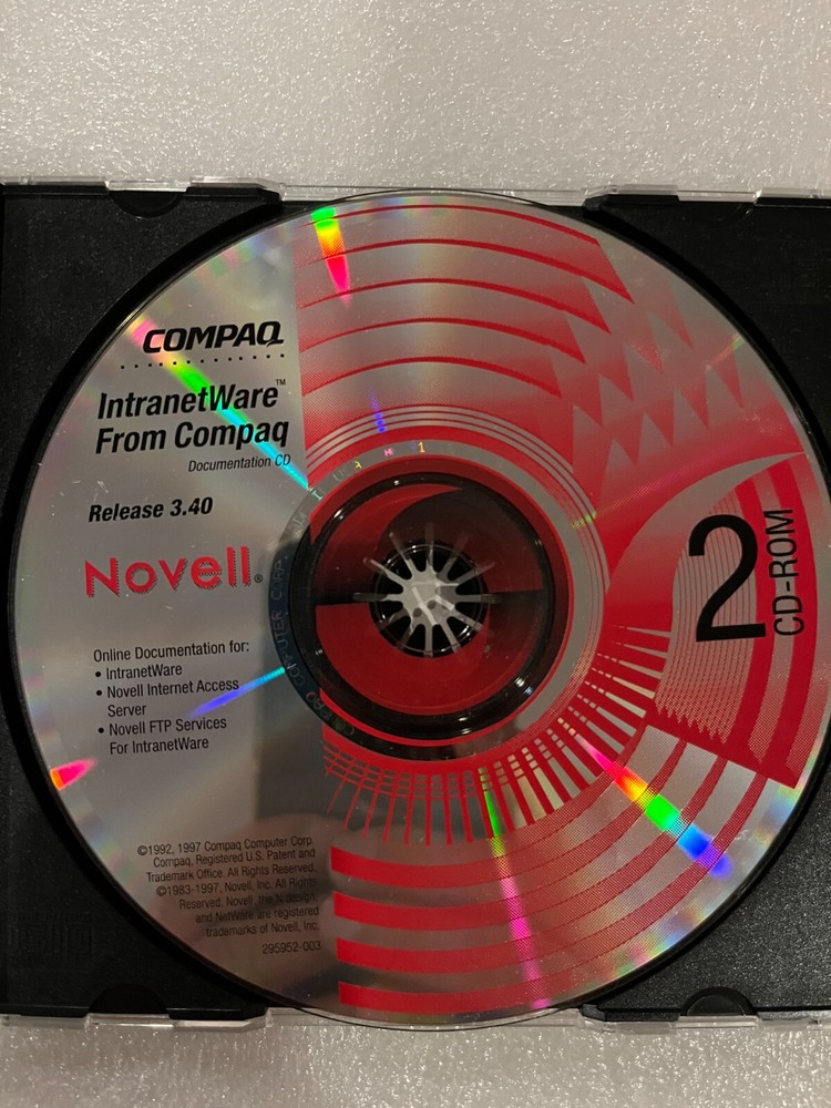 Compaq Novell IntranetWare Operting System 3-Disc Set